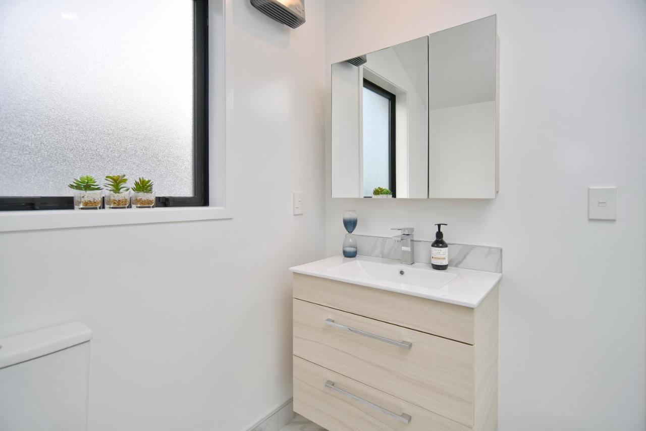 Sea Air And Sandy Beach, Beautiful 1 Bed 1 Bath Christchurch Exterior foto